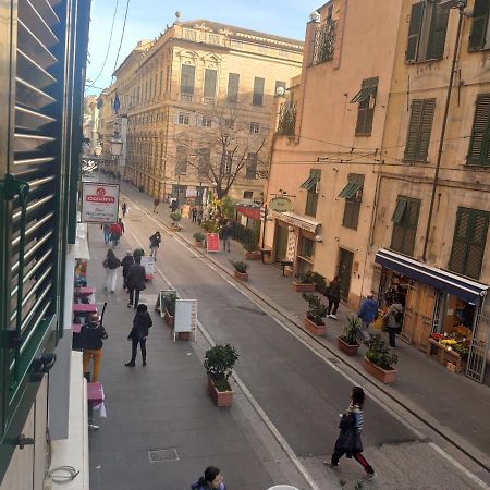 B&B Italian Guest Genova Bagian luar foto