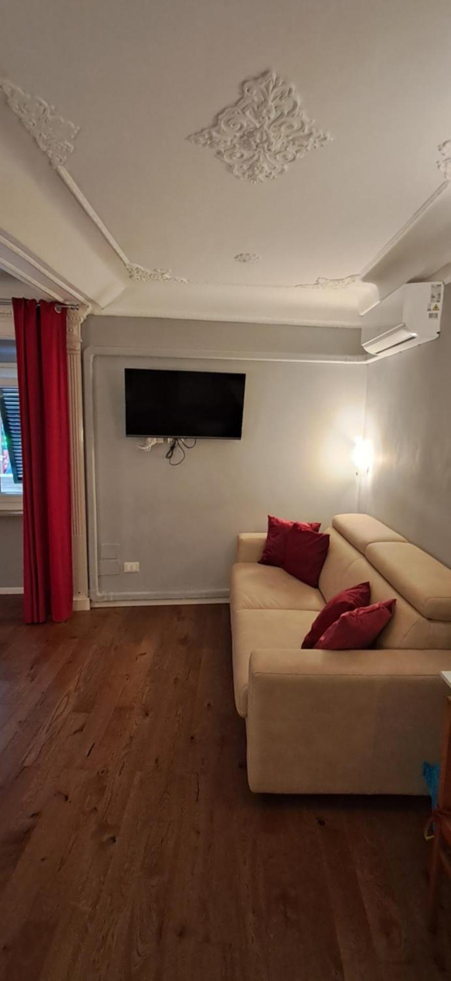 B&B Italian Guest Genova Bagian luar foto